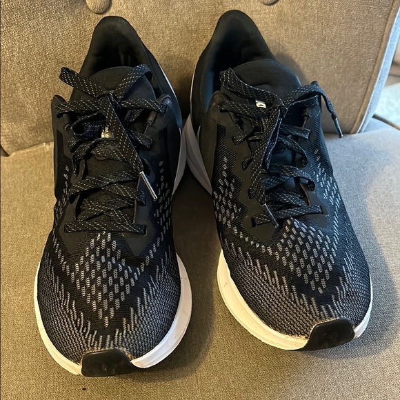 Nike Other - Nike Air Zoom Winflo Black Womens  Size 9.5